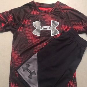 Under armor 2 piece set size 5